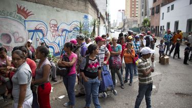 Seguidores de Maduro apelan al socialismo antes de elección