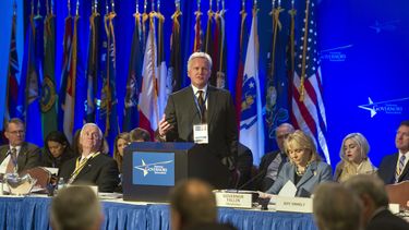 Gobernadores de EEUU cautelosos ante la marihuana