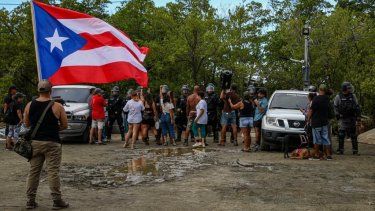 Radicarán cargos contra los siete manifestantes arrestados en La Parguera