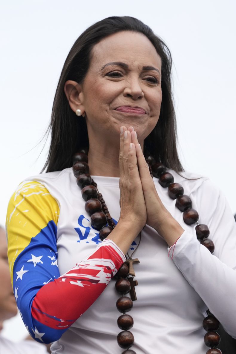 La líder opositora María Corina Machado, durante el cierre de la campaña electoral del candidato Edmundo González en Caracas, Venezuela, el jueves 25 de julio de 2024. La elección presidencial será el 28 de julio. (AP Foto/Matías Delacroix)