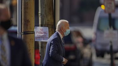 Biden a aliados: demostrar que la democracia cumple