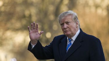 Trump aprueba que el horario de verano sea permanente