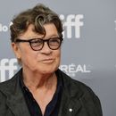 ARCHIVO - Robbie Robertson asiste a una conferencia de prensa de Once Were Brothers: Robbie Robertson and The Band el primer día del Festival Internacional de Cine de Toronto el jueves, 5 de septiembre de 2019, en Toronto. Robertson, el guitarrista principal y compositor de The Band, cuyos clásicos incluyen The Weight, Up on Cripple Creek y The Night They Drove Old Dixie Down, murió a los 80 años, según un comunicado de su manager. (Foto Chris Pizzello/Invision/AP, archivo)