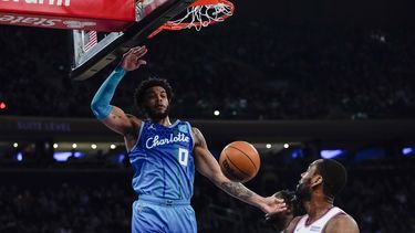 Hornets supera a Knicks con 31 puntos de Miles Bridges