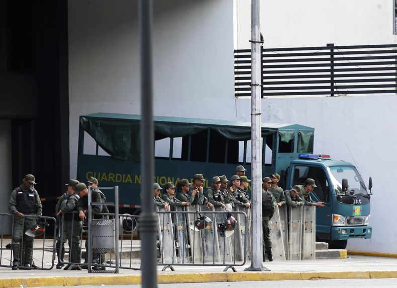 AMS-GEN_VENEZUELA-CRISIS_POLITICA-0.jpg