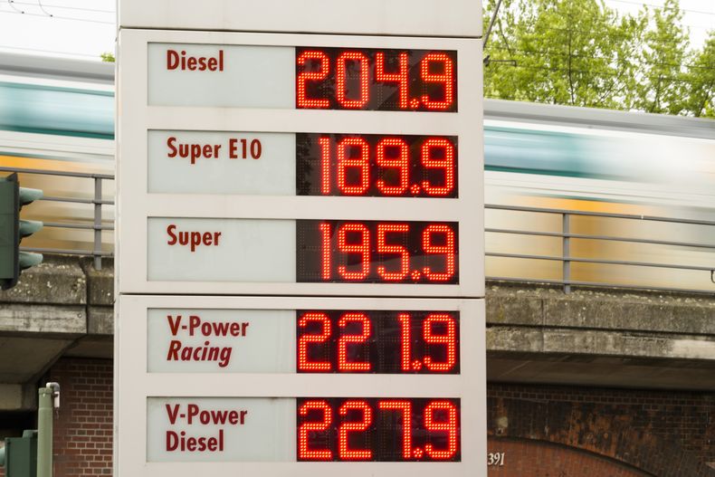 REP-GEN PRECIOS GLOBALES DEL COMBUSTIBLE