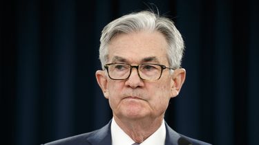 Trump dice tener autoridad para destituir a Powell de la Fed