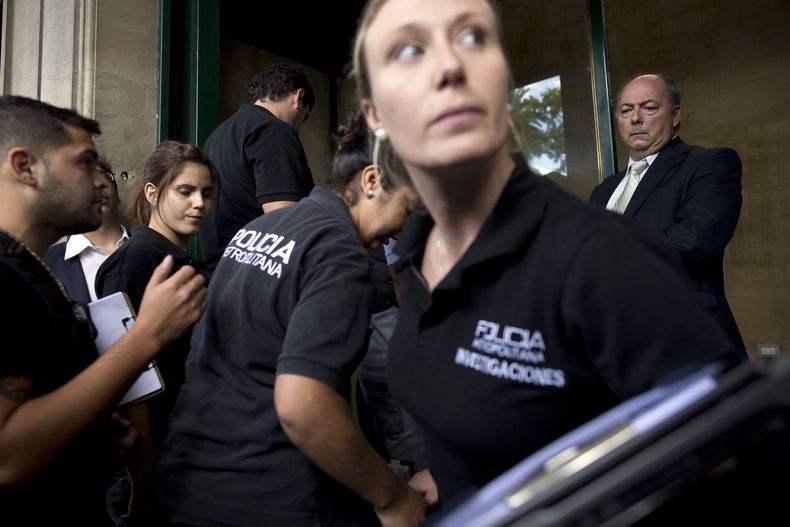 AMS-GEN_ARGENTINA-FISCAL_MUERTE-3.jpg