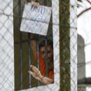 López y Ceballos piden la libertad de los presos políticos desde la cárcel