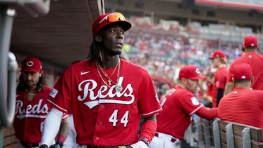 Elly De La Cruz de los Rojos de Cincinnati durante un juego contra los Dodgers de Los Ángeles, el miércoles 7 de junio de 2023, en Cincinnati. (AP Foto/Jeff Dean)