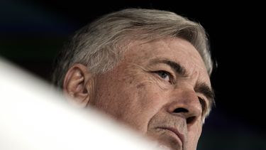 El técnico del Real Madrid Carlo Ancelotti durante una rueda de prensa en Madrid, el martes 23 de mayo de 2023. (AP Foto/Bernat Armangue)