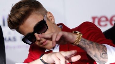 americateve | Falleció Sammy, el perro del cantante canadiense. Él mismo confirmó la noticia en su cuenta de Instagram. Allí colgó una foto de él con la mascota acompañada de la leyenda: "Descansa en paz, mi Sammy, fuiste el mejor perrito que he tenido".