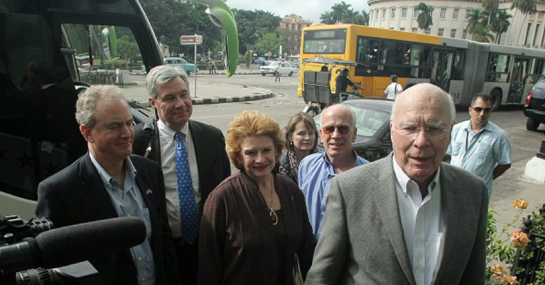 La delegación está conformada por el senador  demócrata Patrick Leahy y los representates del mismo partido Debbie  Stabenow, Chris Van Hollen, Sheldon Whitehouse y Peter Welch.