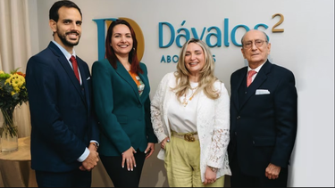 los abogados del regimen cubano, rodolfo y lourdes davalos abren despacho de transacciones e inversiones extranjeras en madrid