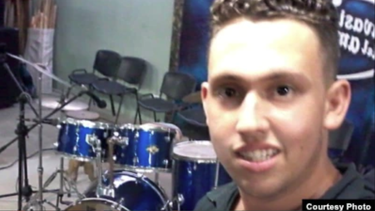 cuba: expulsan a estudiante universitario por negarse a colaborar con la seguridad del estado