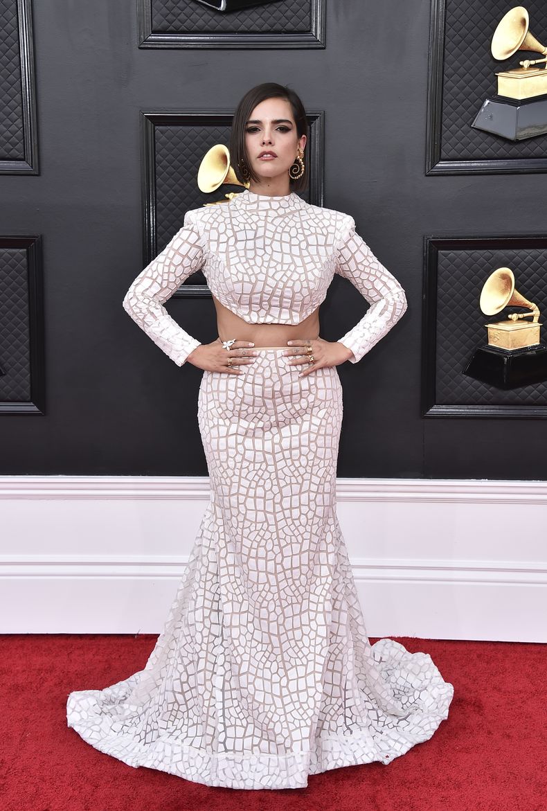 ARCHIVO - Paula Arenas llega a la 64a entrega anual de los Grammy en la Arena MGM Grand Garden el 3 de abril de 2022, en Las Vegas. Arenas se presentará en La Premiere de los Latin Grammy el 16 de noviembre de 2023. (Foto Jordan Strauss/Invision/AP)