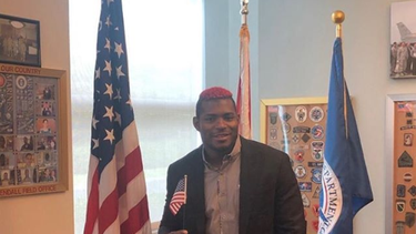 yasiel puig saca la ciudadania de eeuu