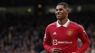 Rashford firma doblete y Man United derrota 3-0 a Leicester