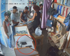 Cámara de Seguridad capta el momento del robo de un celular en una tienda de ropa en el Cerro