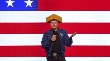 Elon Musk en un evento político en Green Bay, Wisconsin, el 30 de marzo del 2025. (AP foto/Jeffrey Phelps)