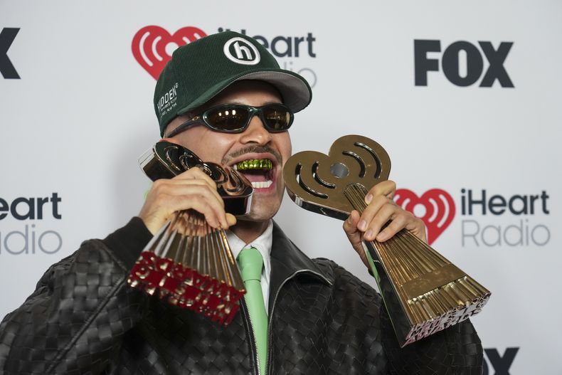 Feid en los iHeartRadio Music Awards, el lunes 17 de marzo de 2025, en el Teatro Dolby en Los Angeles. (Foto Jordan Strauss/Invision/AP)