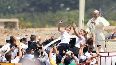 lo ultimo: papa va a nunciatura para ultima noche en ecuador