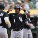 Andrus castiga otra vez a Oakland; Medias Blancas ganan