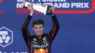 Leclerc y Verstappen trasladan su pulseada a España