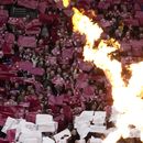 West Ham identifica a fans que golpearon a dos periodistas