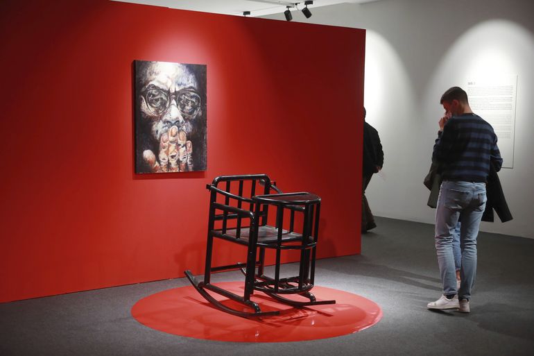 Italia inaugura exhibición de artista disidente chino