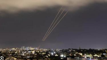 israel insto a mas de 30 naciones a imponer sanciones al programa de misiles de iran y a designar a la guardia revolucionaria como una organizacion terrorista.