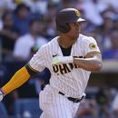Padres derrotan a Gigantes 13-7 con un gran rally