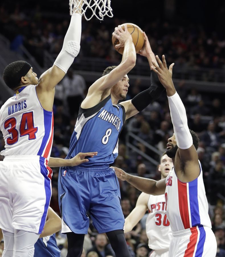 Morris y Leuer guían a Pistons a triunfo sobre Timberwolves