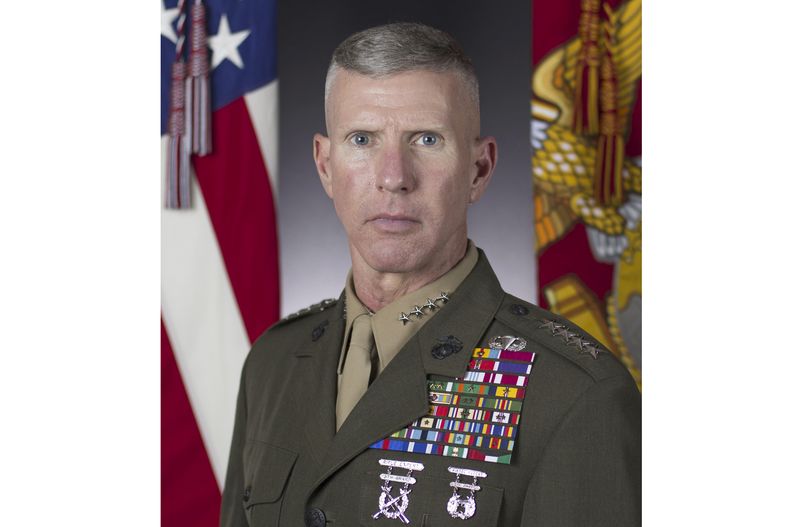 Foto sin fecha del general Eric Smith distribuida por el Departamento de Defensa. El presidente Joe Biden ha postulado a un condecorado oficial como comandante del cuerpo de Marines. Smith es actualmente el subcomandante de de la fuerza, (Departamento de Defensa via AP)
