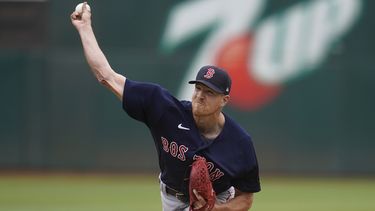 Pivetta hila 5to triunfo; Medias Rojas arrollan en Oakland
