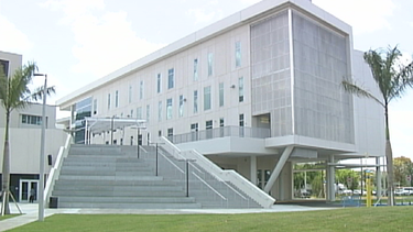 inauguran nueva sede del miami dade college