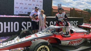 IndyCar: McLaughlin gana frente a sus padres, de visita
