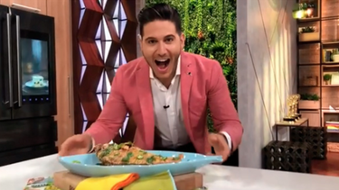 continuan los despidos en telemundo: ahora le toco el turno al chef james