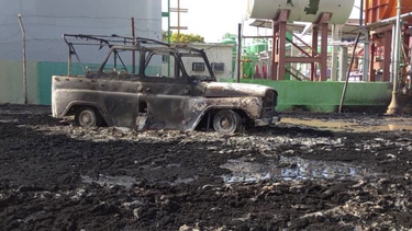 matanzas amanece en aparente calma y envuelta por columna de humo