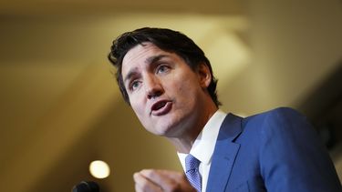 El primer ministro canadiense, Justin Trudeau, en conferencia de prensa en Parliament Hill, Ottawa, el jueves 24 de octubre de 2024. (Sean Kilpatrick/The Canadian Press vía AP)