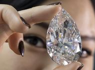 ginebra: venden diamante enorme en 21,7 millones de dlls.