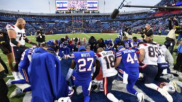 Bills dedican triunfo a Hamlin y eliminan a Patriots
