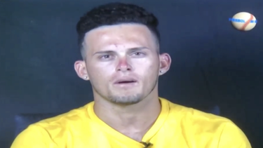 ¡candela en tele rebelde! television cubana corta en plena emision una entrevista a cesar prieto, pelotero que se quedo en miami