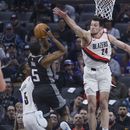 Fox y Sabonis ayudan a Kings en paliza sobre Blazers