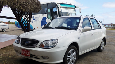 la empresa china geely se convierte en el principal accionista de mercedes-benz
