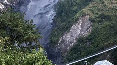 En esta imagen proporcionada por el Ejército de Nepal, el río Budhi Gandaki se ve en el norte de Nepal, el domingo 11 de octubre de 2026. (Ejército de Nepal via AP)