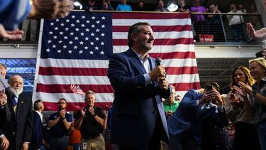 Corte Suprema de EEUU avala al senador Cruz en financiación