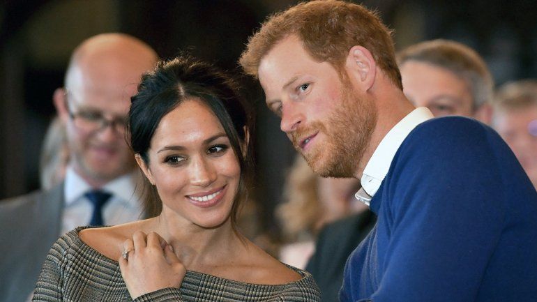Meghan Markle y su esposo el príncipe Harris. 