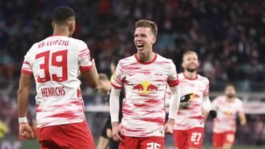 Leipzig vuelve a la senda del triunfo, vence 3-0 a Colonia