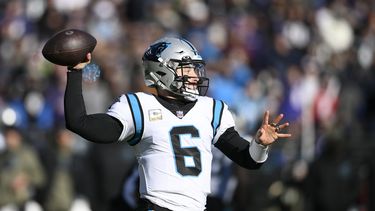 Rams firman al quarterback Baker Mayfield